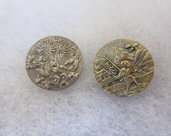 2 small antique brass sewing button - pictorial - French Tight - insects and flowers  / Asian theme  - A.P.&Cie PARIS - Collector button