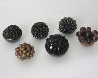 Antique lot of textile and beaded sewing buttons - Victorian era - some very neat ones - various techniques