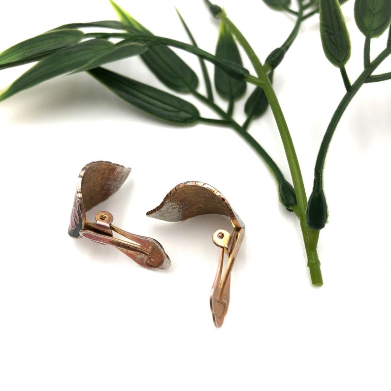Circa 1970/'s Hibiscus Flower and Butterfly Design Vintage Cloisonn\u00e9 Enamel Clip On Earrings Leaf Shaped