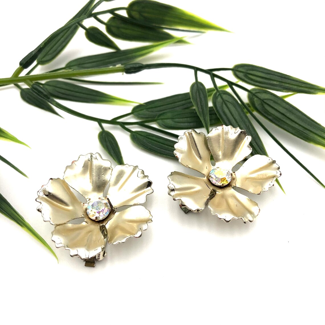 Vintage Costume Flower Earrings Clip On Earrings with a Round Etsy