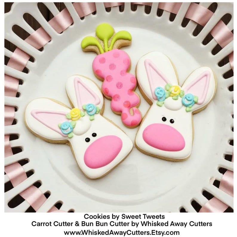Whimsical Carrot Cookie Cutter and Fondant Cutter image 2