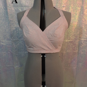 Multiple 1950s Style Bra Halter Crop Top 34&quot; Bust