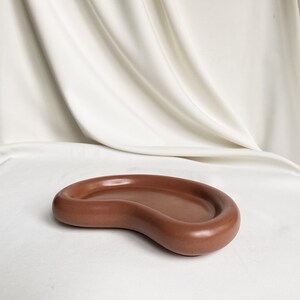 Concrete tray Faba | decorative concrete tray | uneven shape decor | catchall | props | concrete decor | mid-century decor | jewelry display