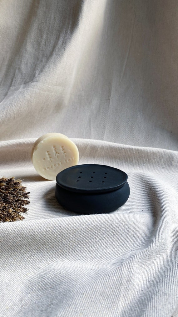 FORMA - porte savon en béton avec trous d'égouttement | forme organique | porte brosse vaiselle en béton | accessoire cuisine en béton