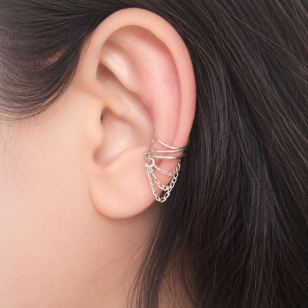 Pendiente de cadena de plata con forma de cartílago, delicado y único, sin necesidad de perforaciones