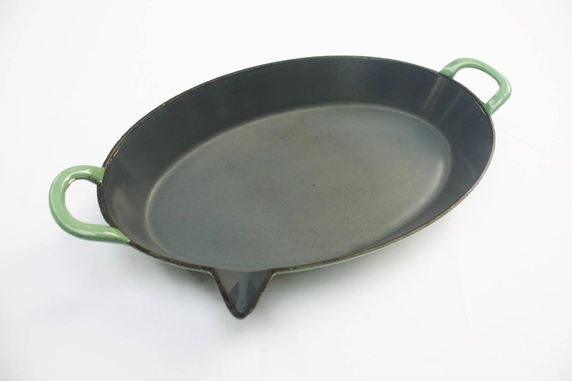 FE Belgium Cast iron enamel frying pan 1940s indestructable Etsy