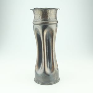 Trench art vase 1940 100mm shell