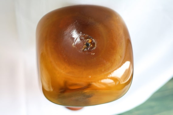 amber necklace chemist