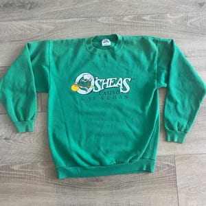 Vintage O’Sheas Casino - Las Vegas crewneck sweatshirt - LARGE - Tee Jays tag - 1980s