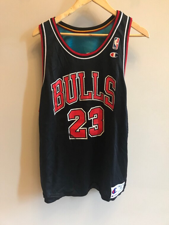 Michael Jordan Chicago Bulls Black 23 Jersey Size XL 48 Champion Reversible