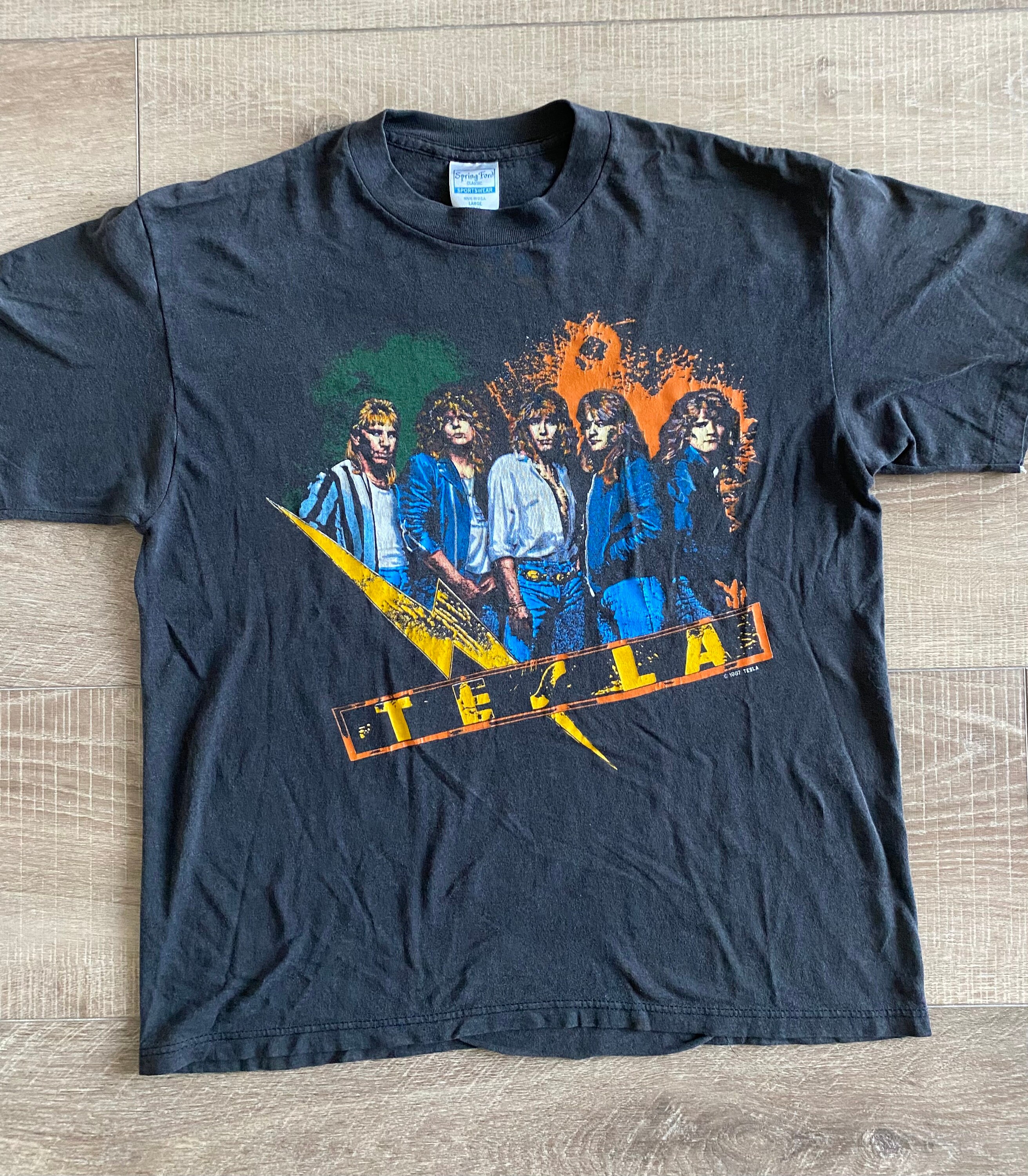 Vintage Tesla Tour 1987 Concert Shirt Medium | eBay