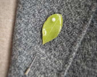 Broche de perla de vena de hoja de Robusta auténtica, joyería de resina de hoja seca, broche botánico, accesorio de Woodland Mori Girl