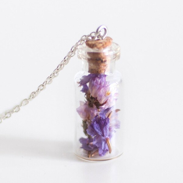 Forget me not Necklace,Dried Limonium, Sea Lavender, Glass Bottle Necklace, Violet Purple Real Flower, Terrarium Necklace, Statice