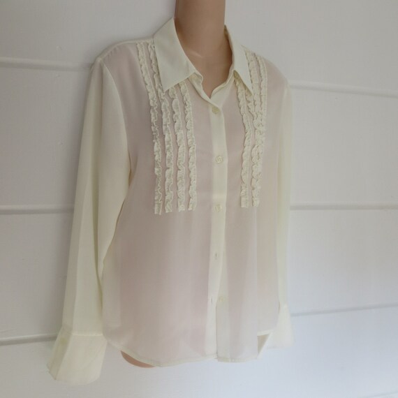 Victoria Holley Vintage Long Sleeve Pastel Yellow… - image 1