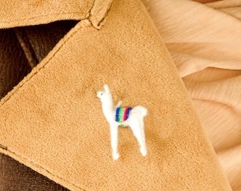 Tiny Handmade Llama Pins ,Party Wedding Favor, Llama party supplies, Thank you Gift Ideas