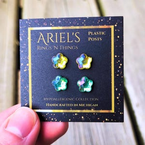 2 Pair Flower Earring Set | Plastic Post Earrings Hypoallergenic Sensitive Skin NonMetal Nickel Free | Stud Earring Bundle | Mom Gift Kids