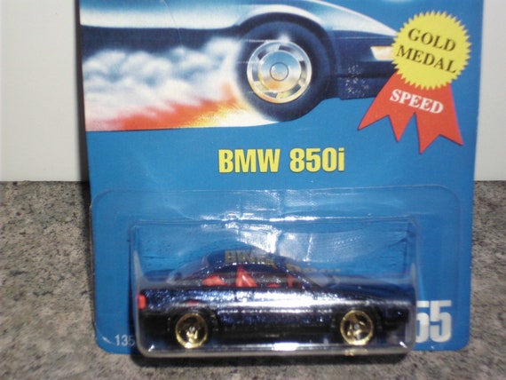hot wheels bmw 850i