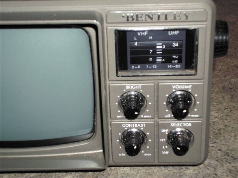 Vintage Bentley 4.5 B/W Portable TV / Radio Manual / | Etsy