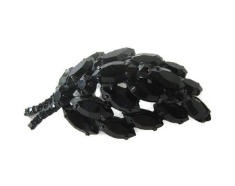 Elegant Black Rhinestone Pin - Mourning Pin - Vintage Brooch - Fashion Jewelry