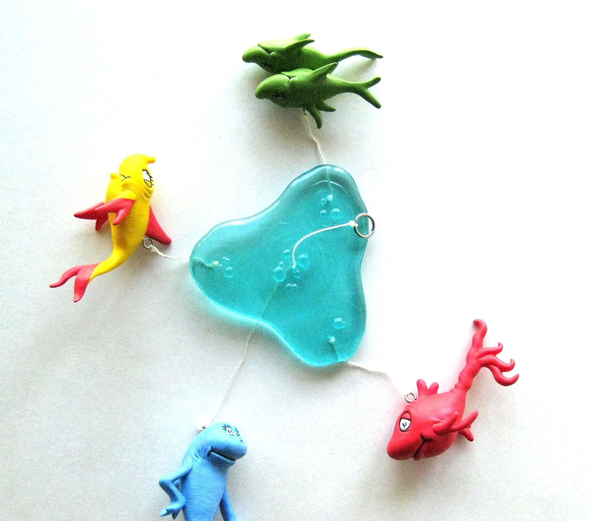 Dr Seuss One Fish Two Fish Red Fish Blue Fish Vintage Hallmark dr-seuss-one-fish-two-fish-red-fish-blue-fish-vintage-hallmark