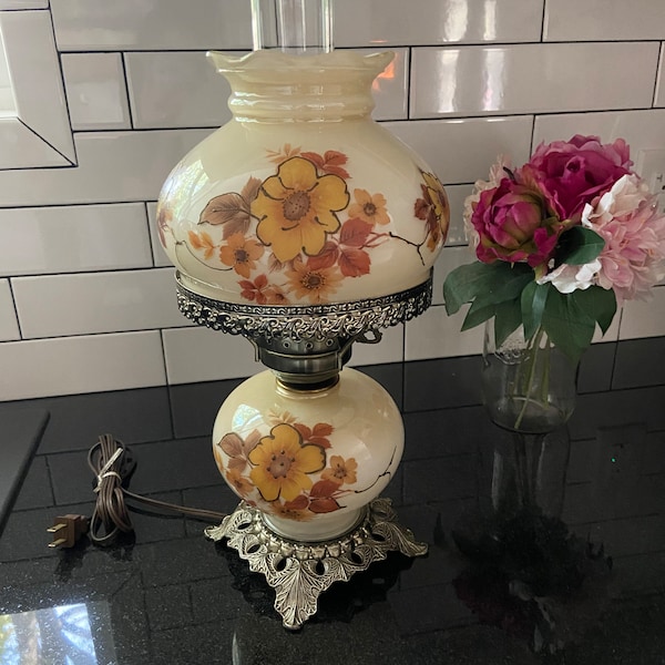 Floral Gone with the Wind Electric Hurricane Lamp