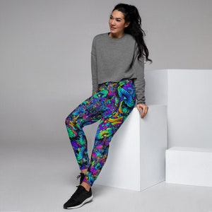 Women&#39;s Psychedelic Trippy Artistic Mushroom Joggers