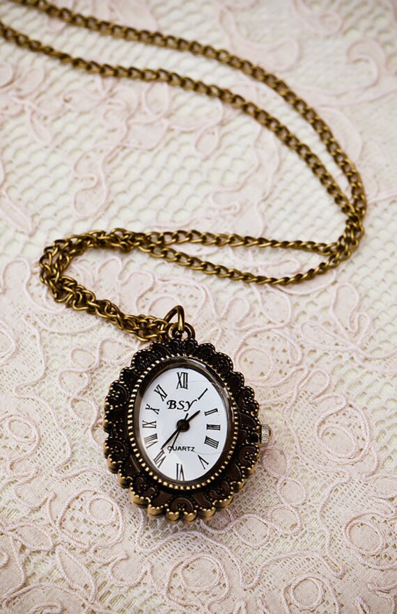 Queen Annes Lace Pocket Watch Necklace - Etsy display picture 3