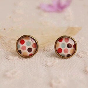 Big polka dots glass studs