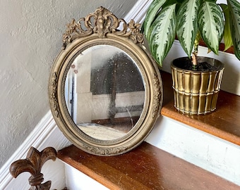 Magnificent  Antique Mirror      The Detail!!!         No Room This Won't Look Fabulous In!!!!