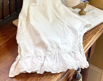 Fabulous Fun White Cotton Bloomers or Shorts        Antique Decor or to Wear! And that Cotton!!!