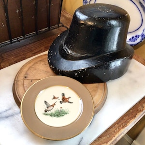 Beautiful Gorham Game Hunting Plate        English Country Style!