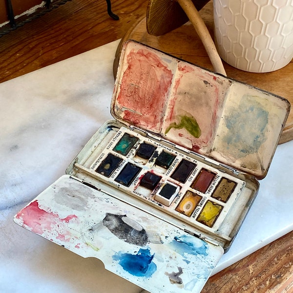 Fabulous Winsor & Newtons Paint Palette in Tin Box   England Vintage Beauty!