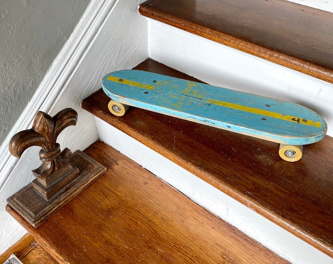 Vintage ROLLER DERBY Mustang 15 Skateboard 1960s Beauty Etsy