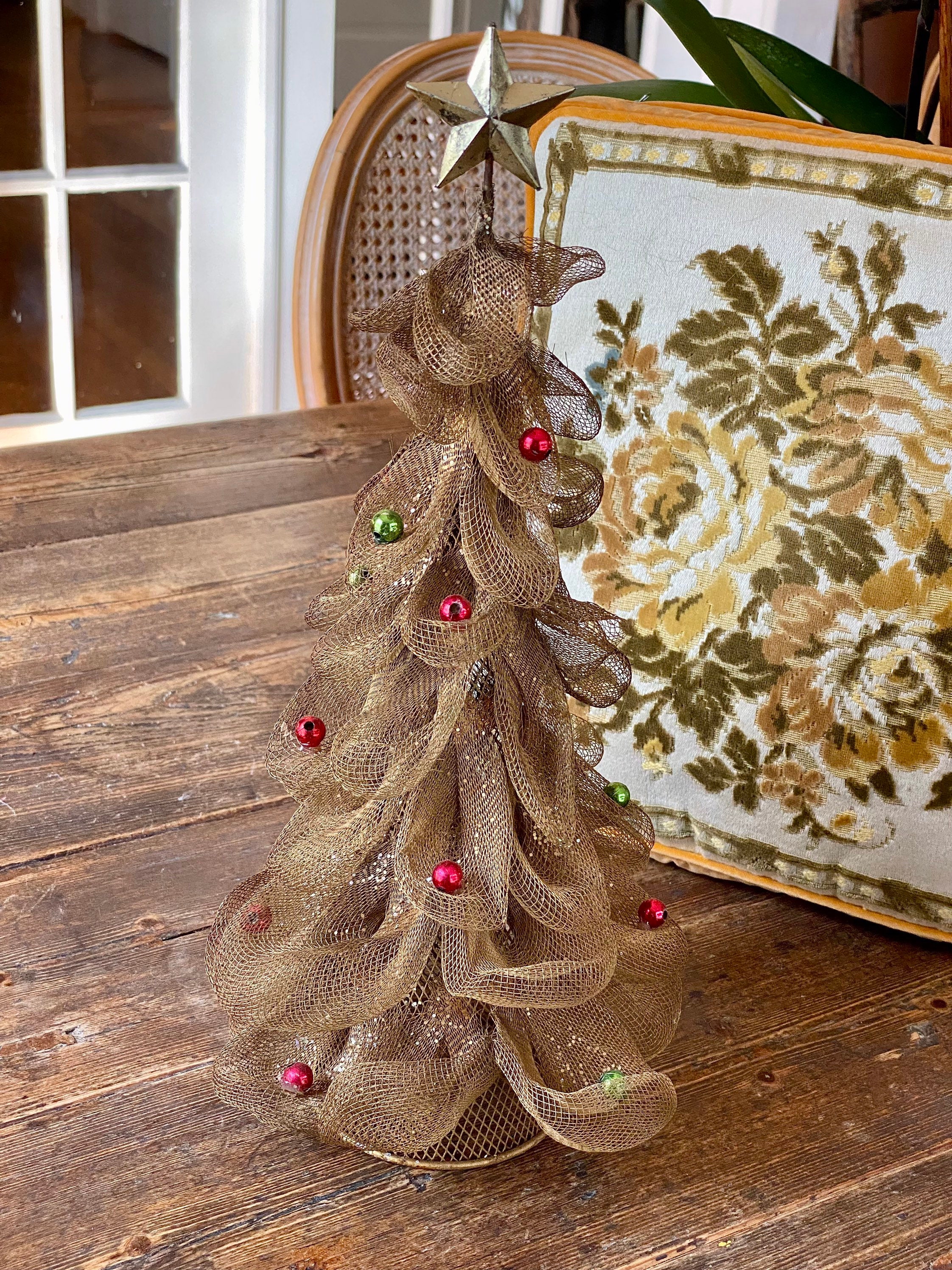 Tree Swaying Christmas Vintage Gold Wire Mesh Table Top Holiday