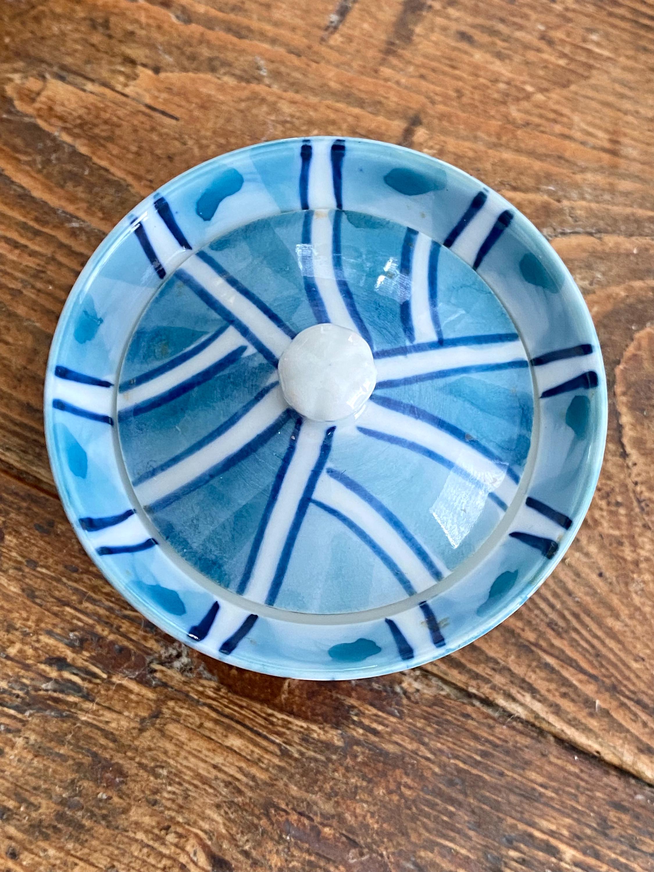 ヴィンテージの青と白の日本製磁器蓋付き皿 - Etsy 日本