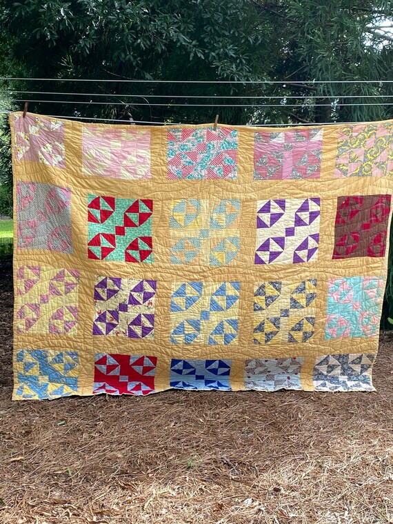 アンティークファームハウスキルト：カラフルなパッチワーク、厚手の冬