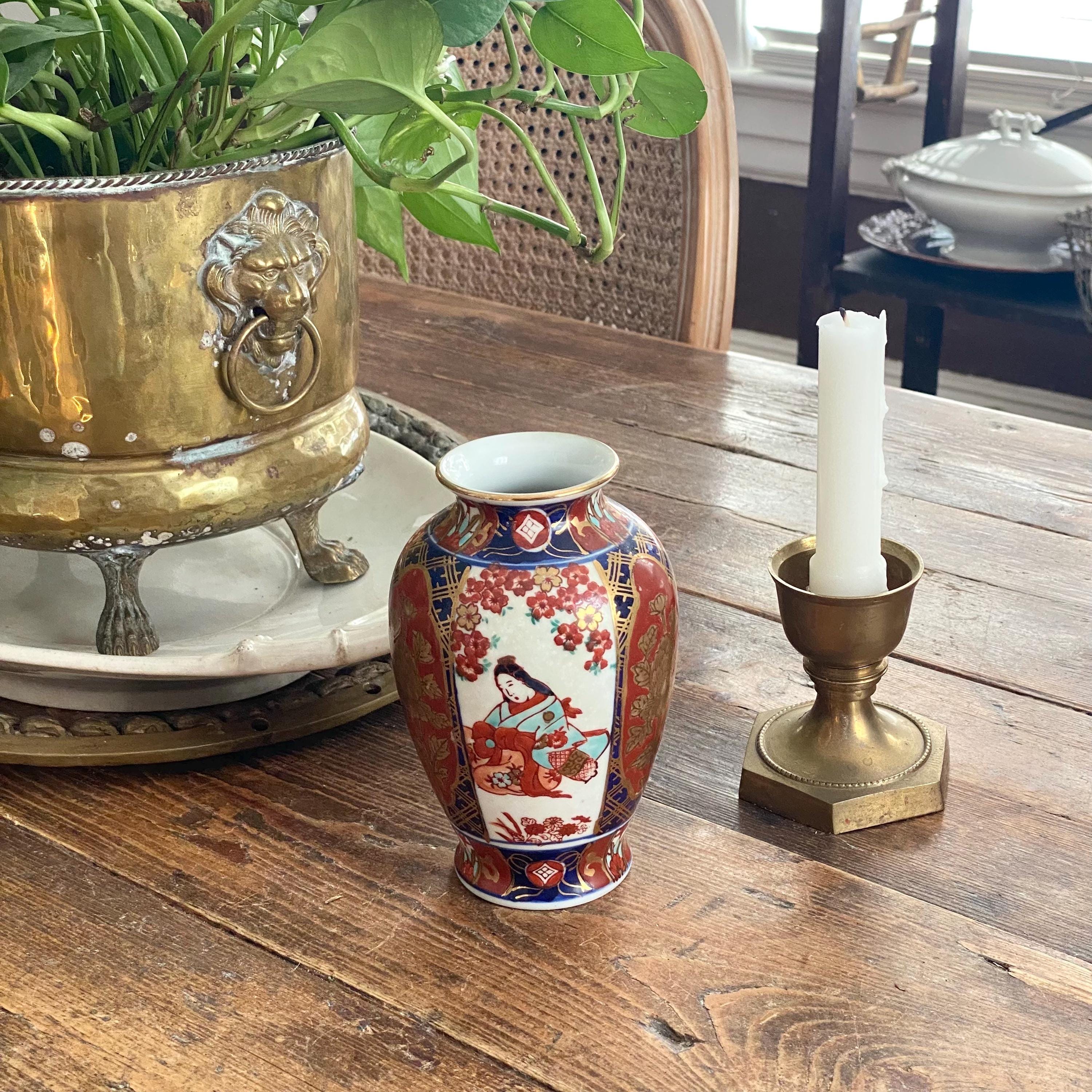 GOLD IMARI の鉢です。 Imari Porcelain Hand Painted Gold Ginger Jar – fleurdetroit