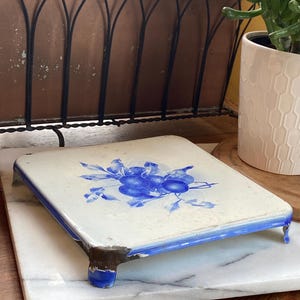 Dessous de plat vintage bleu et blanc - Arts de la table