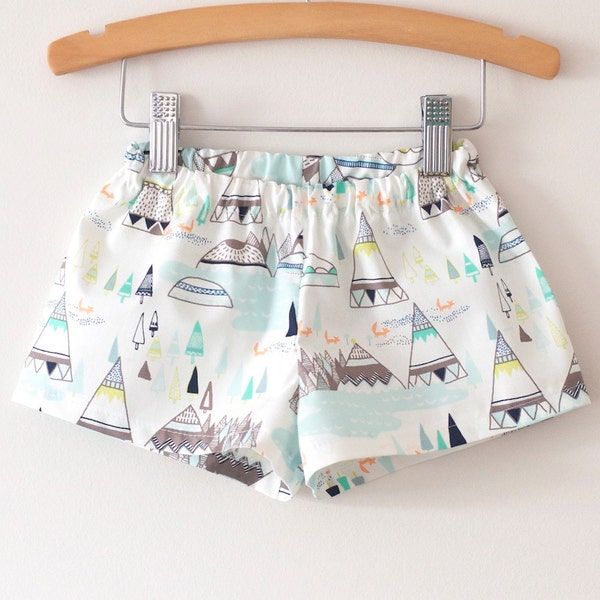 Basic Shorts pdf Schnittmuster. Unisex, 3 Längen, 3 Veredelungsmöglichkeiten.