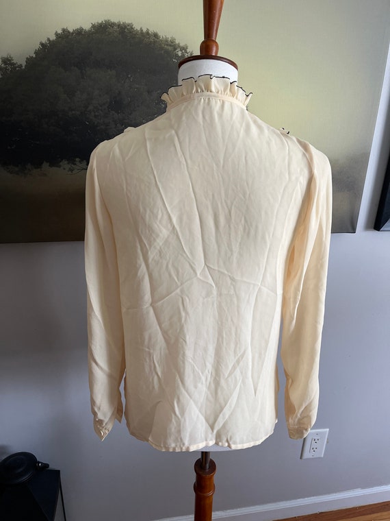 Frilly cream chiffon blouse - image 3