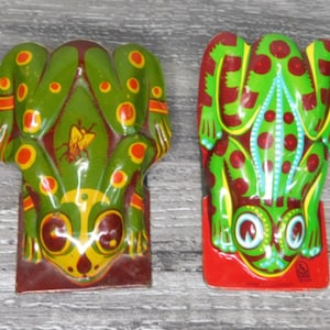 Vintage Litho Tin Toy Frog Clacker Toys  Set of 2  MCM