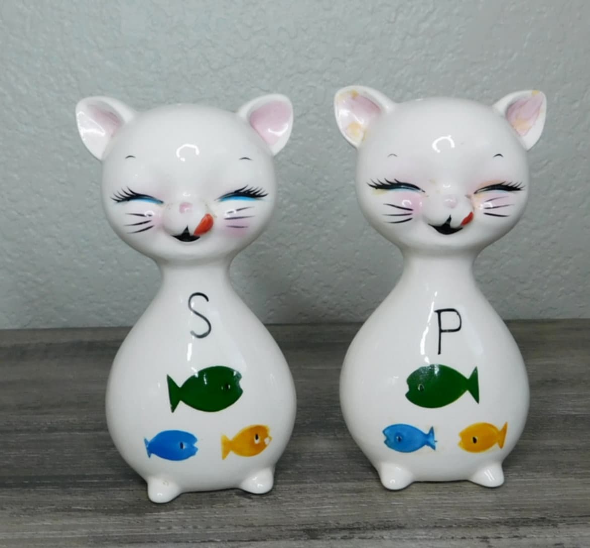 Cat and Fish Salt and Pepper Shakers 