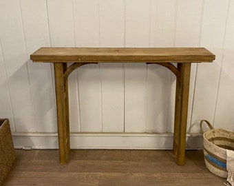 Table console élégante et raffinée fabriquée à la main en bois, table unique pour votre maison