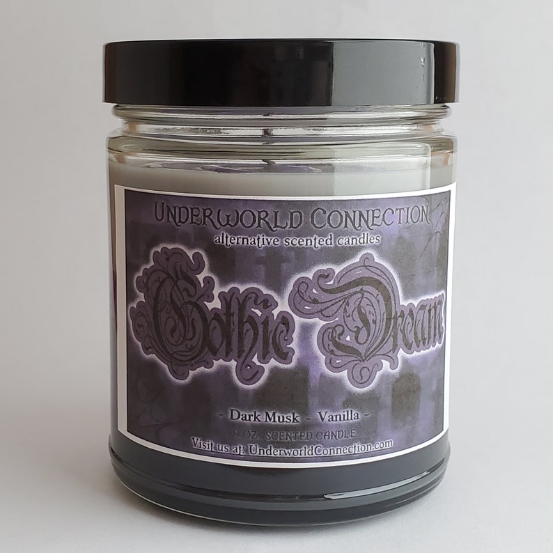 GOTHIC DREAM scented candle image 1