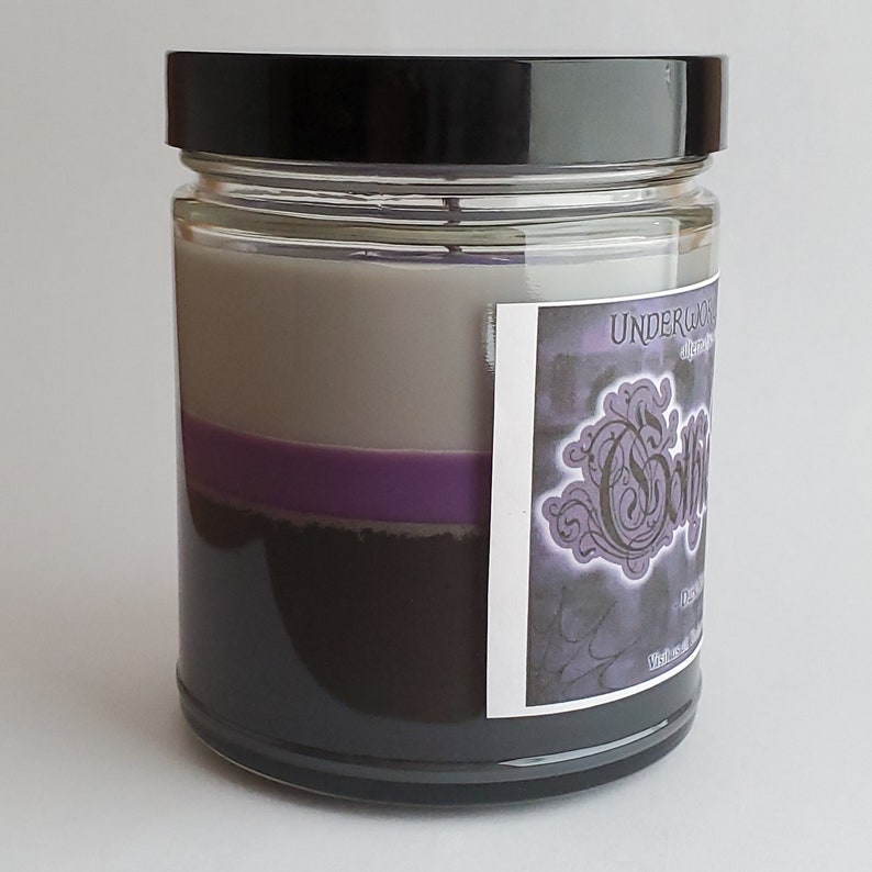 GOTHIC DREAM scented candle image 3