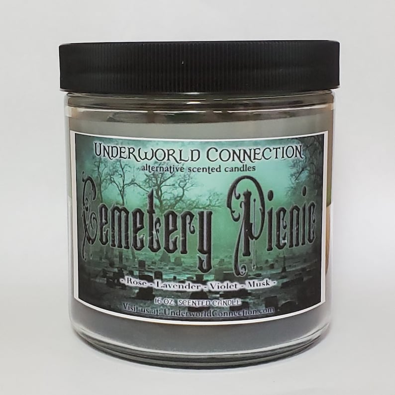 CEMETERY PICNIC scented candle image 4