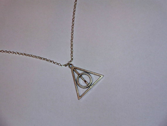 Amazon.com: Harry Potter Jewelry for Women, Sterling Silver Deathly Hallows  Pendant Necklace, 18