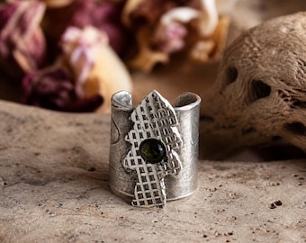 Sterling Silver Tree Ear Cuff, Emerald CZ, No Piercing, Ear Wrap, Nature Jewelry, Huggie