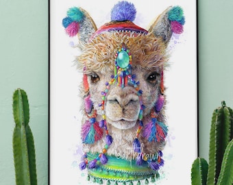 Può includere: Un'illustrazione colorata di un lama che indossa un cappello e una collana di perline con una pietra preziosa turchese. Il lama ha un manto marrone soffice e un'espressione amichevole.