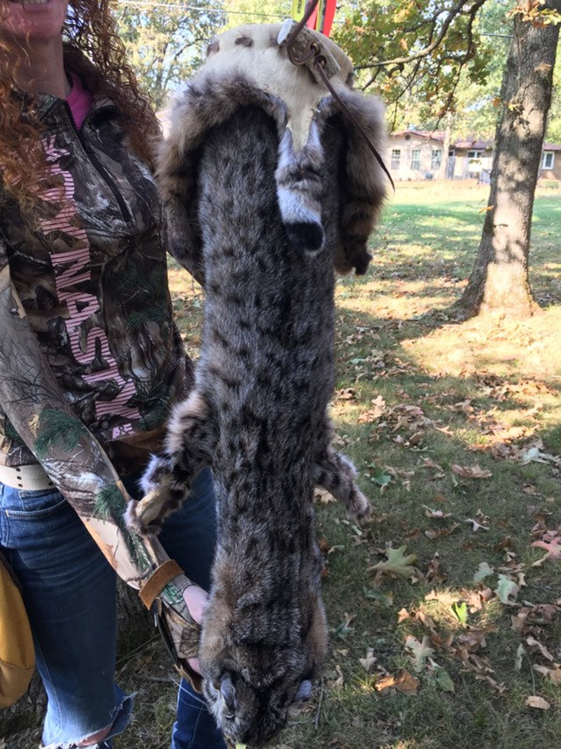 Bobcat Hide Arrow Back Quiver with Tooled Leather Strap. Fur Etsy